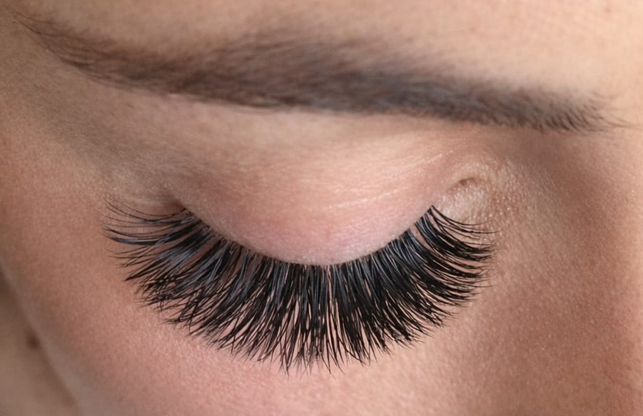 Lash and brow treatments - extensions and lifts